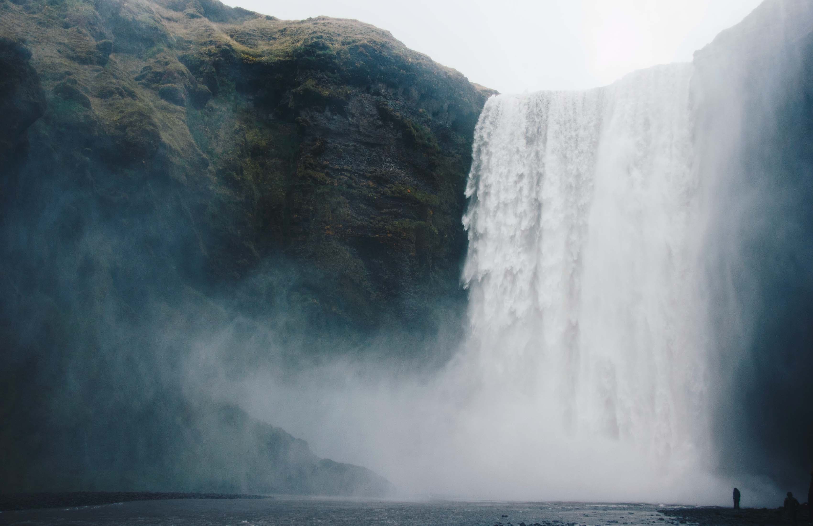 Wide waterfall